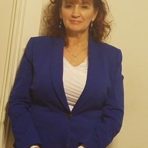 Meet your Posher, Linda